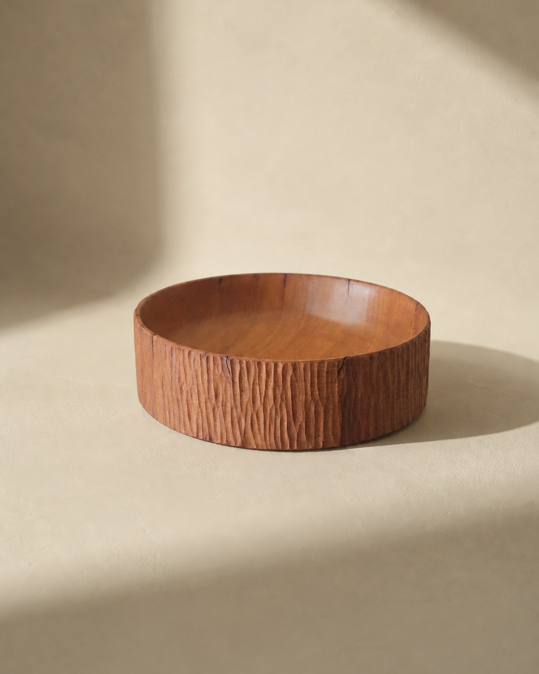 Taça em Iroko c/ textura | Na natureza nada se cria, nada se perde: tudo se transforma