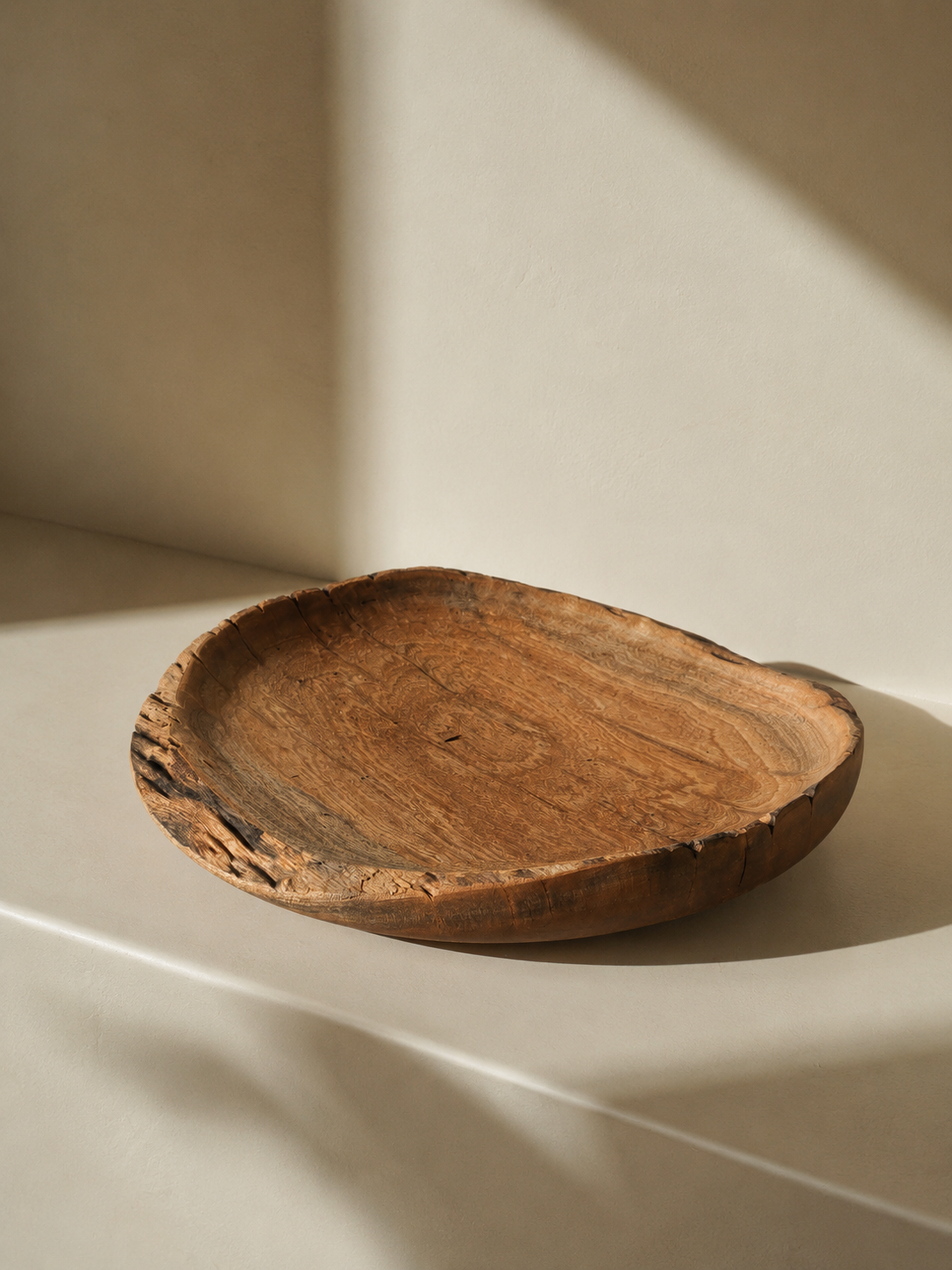 Taça em Mogno c/ bordo natural | Na natureza nada se cria, nada se perde: tudo se transforma